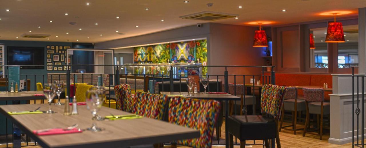 The Lodge Hotel 콜레인 외부 사진