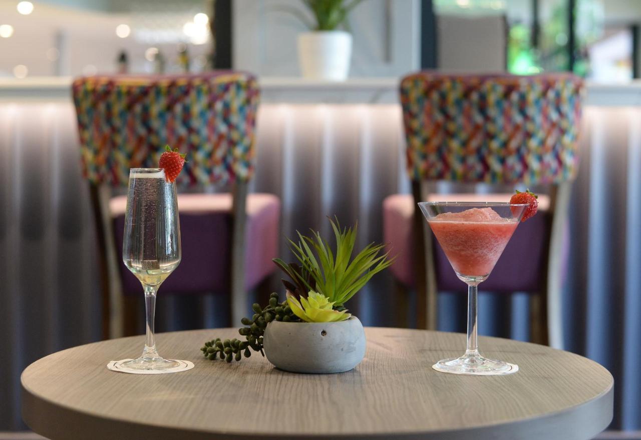 The Lodge Hotel 콜레인 외부 사진