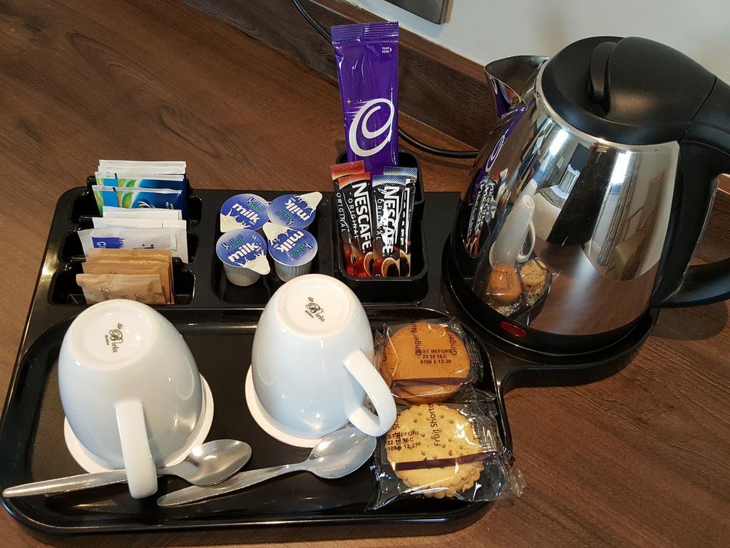 The Lodge Hotel 콜레인 외부 사진