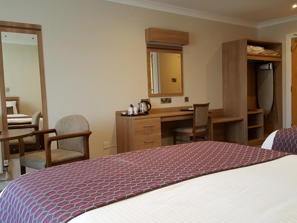 The Lodge Hotel 콜레인 외부 사진