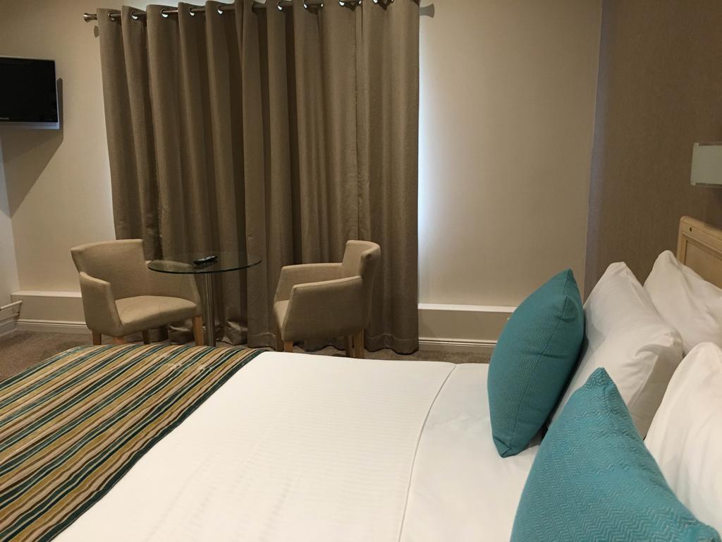 The Lodge Hotel 콜레인 외부 사진