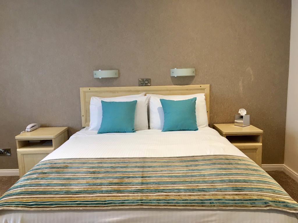 The Lodge Hotel 콜레인 외부 사진